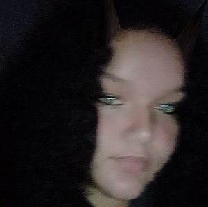 Meet your Posher, Kaylen